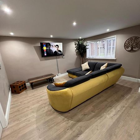 Premier Inn Comfort Mattresses - Sleeps 6 Middleton  Exterior photo